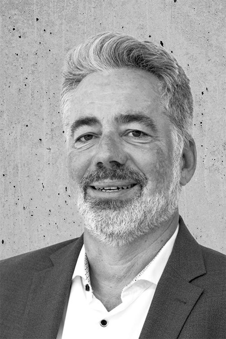 Jochen Helmlinger